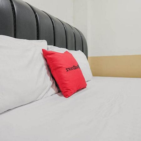 Reddoorz @ Jalan Stm Medan Hotel Kültér fotó