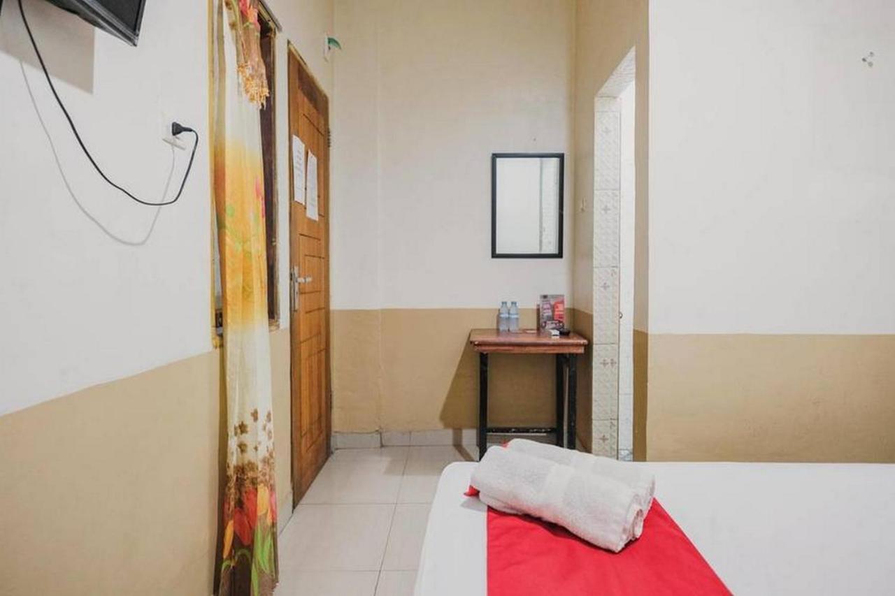 Reddoorz @ Jalan Stm Medan Hotel Kültér fotó
